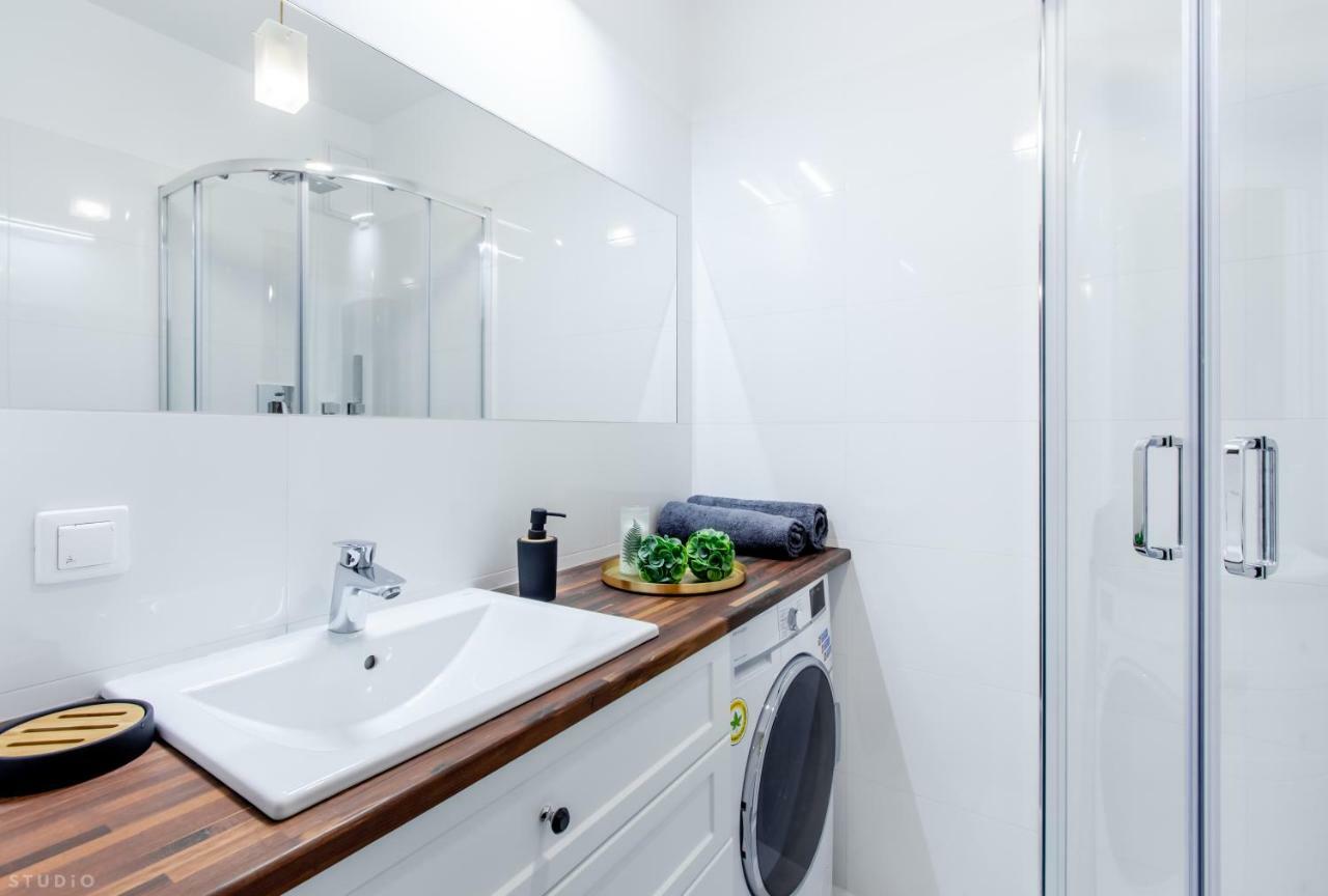 *Clicktheflat* Wilcza 33 Street Apart Rooms In The City Center 华沙 外观 照片
