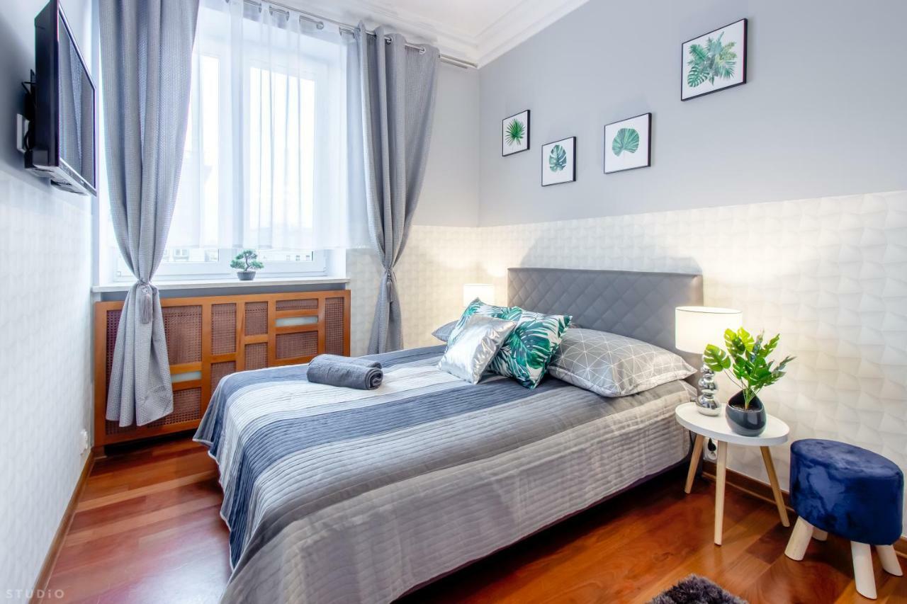 *Clicktheflat* Wilcza 33 Street Apart Rooms In The City Center 华沙 外观 照片